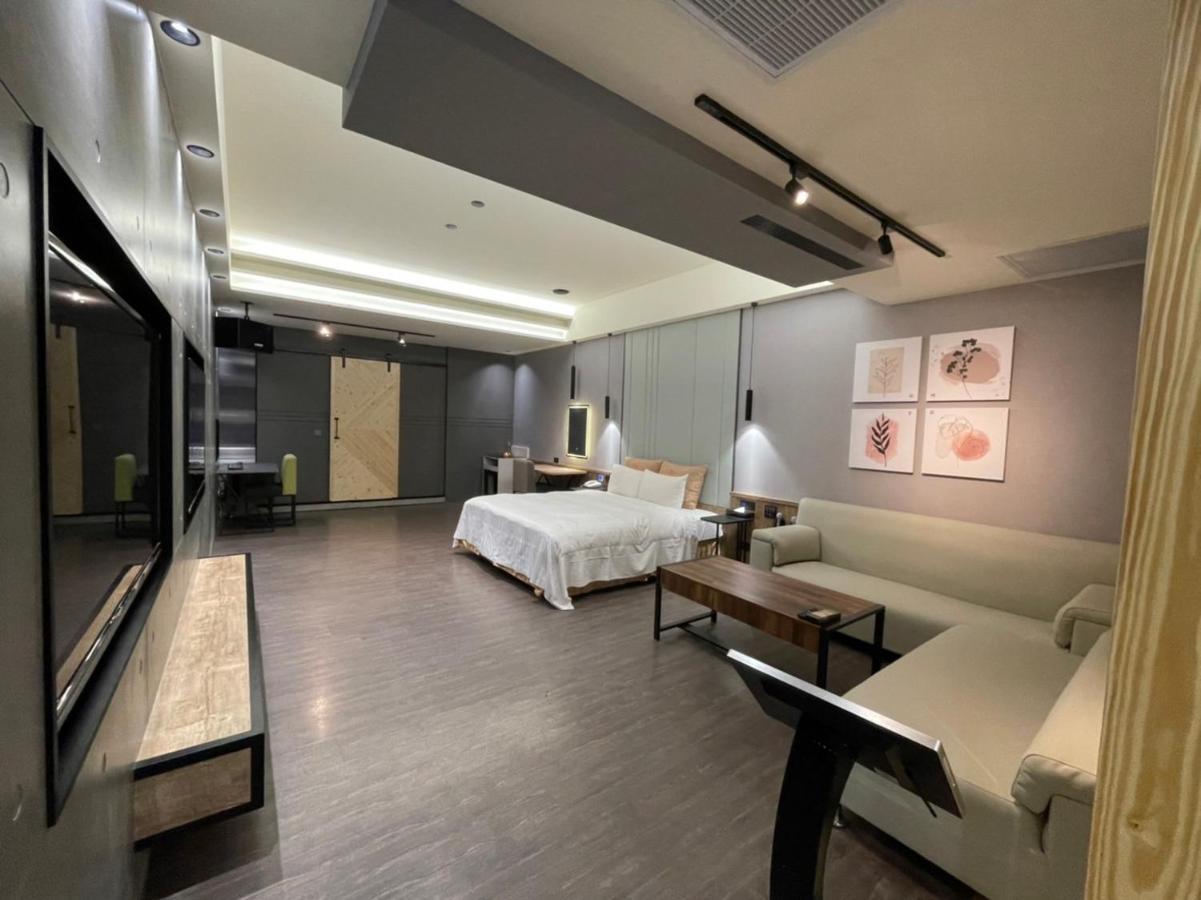 Soho Motel Таоюань Екстер'єр фото