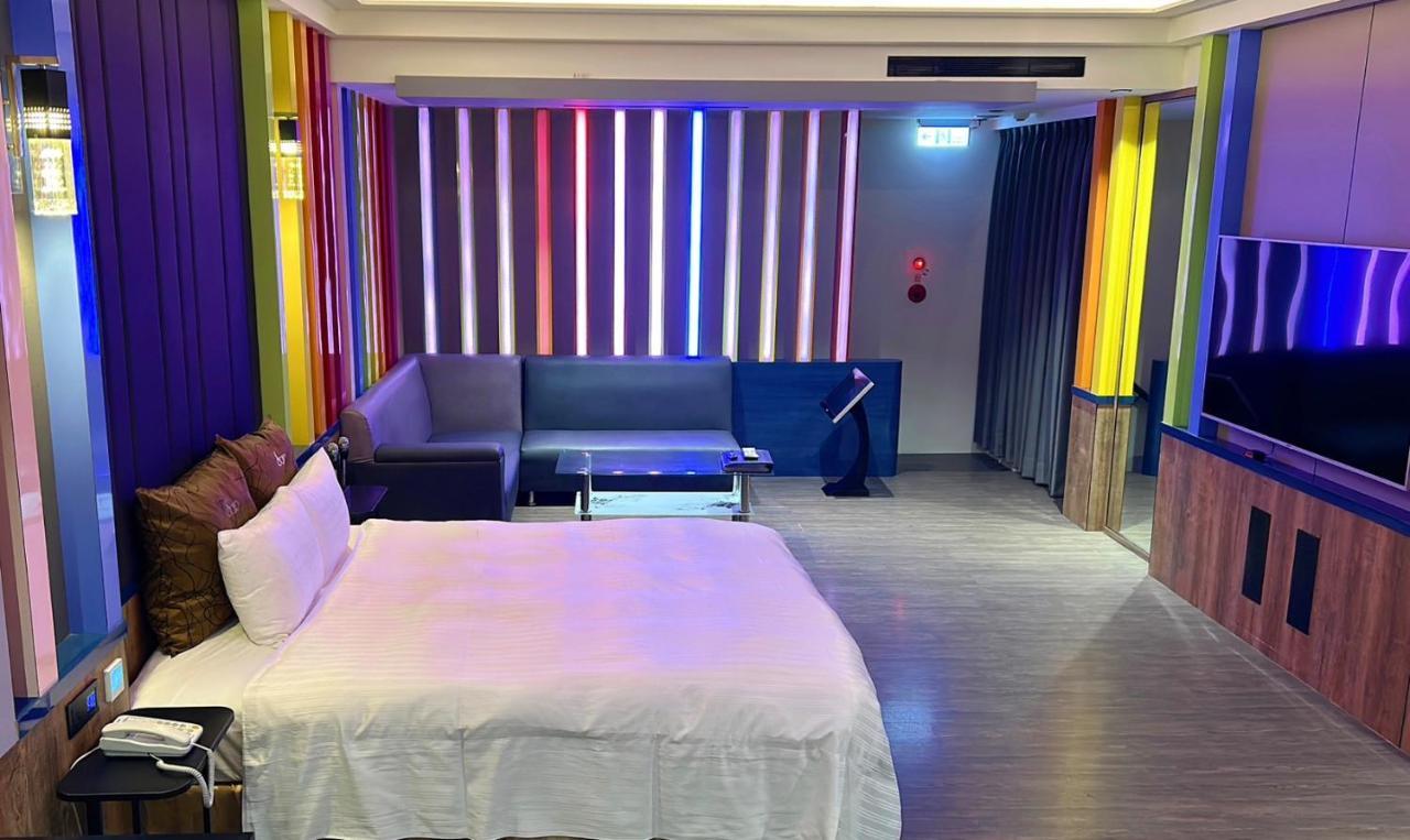 Soho Motel Таоюань Екстер'єр фото