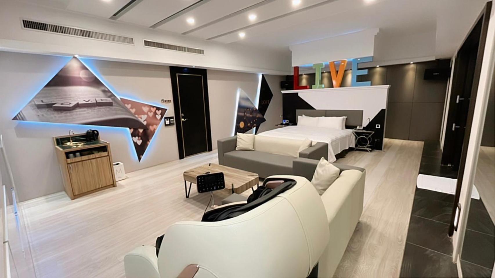 Soho Motel Таоюань Екстер'єр фото